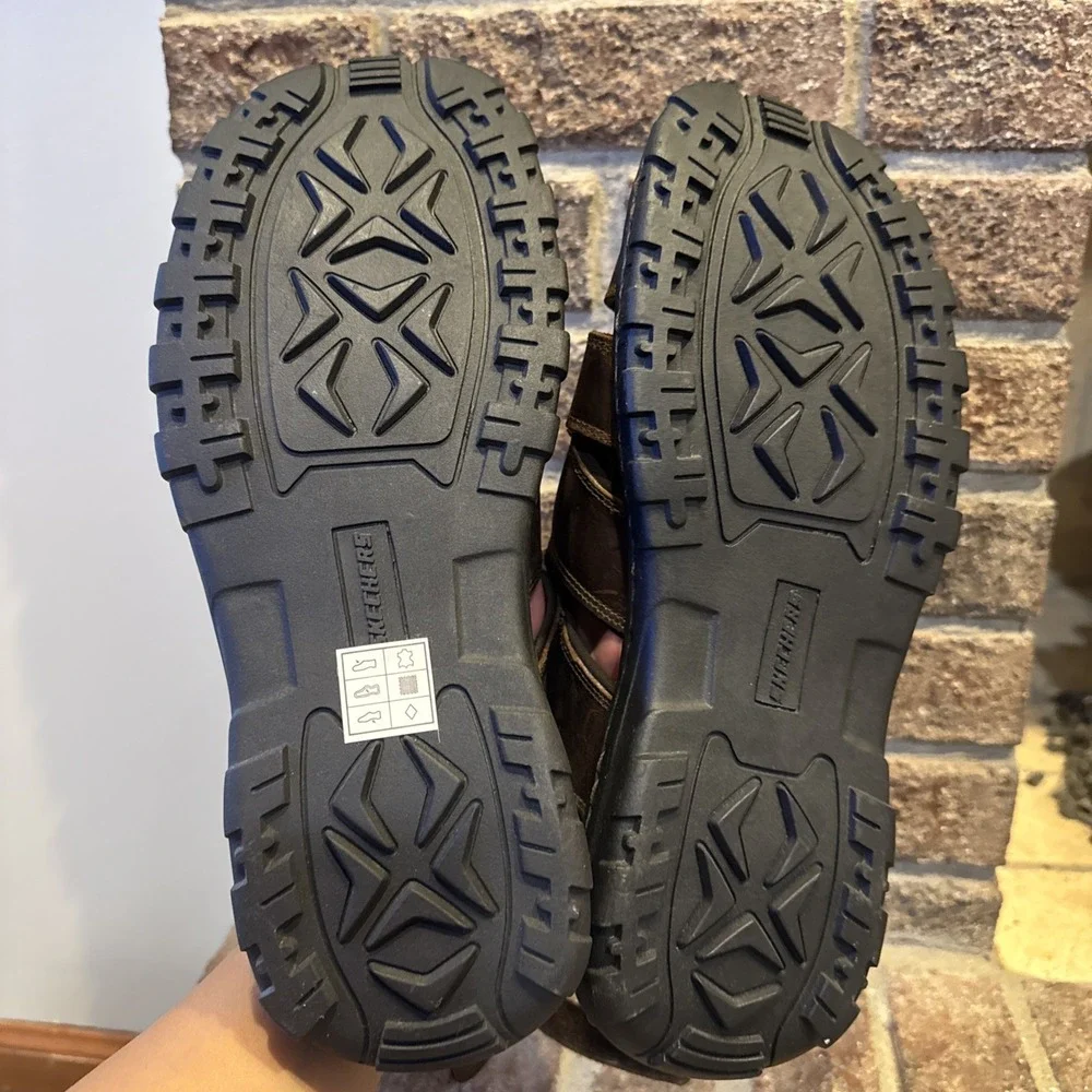 Skechers fisherman sandals